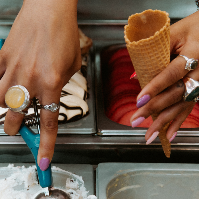 3 Scoops Please - Maniac gel nail stickers