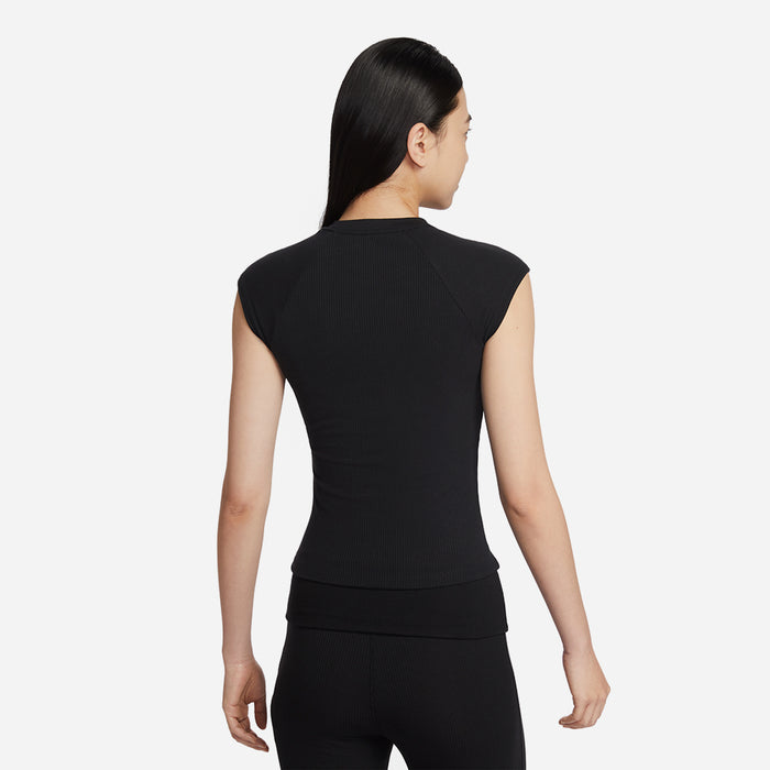 Áo Thun Nữ Nike Chill Knit Rib Short-Sleeve - Đen - Supersports Vietnam