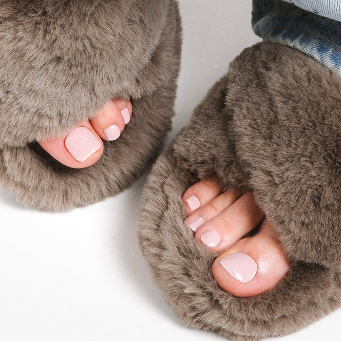 Blushy Neutral Bundle Maniac Nails gellak sticker Mani + Pedi