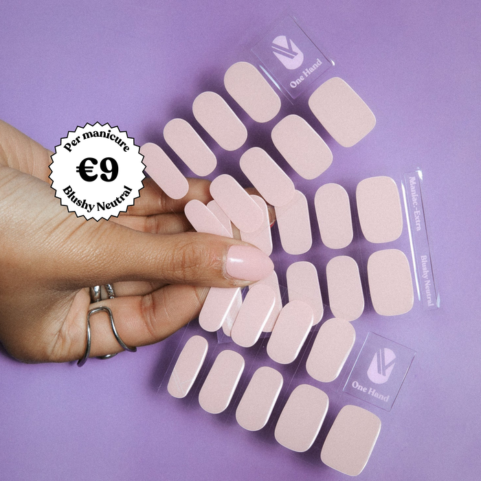 Blushy Neutral - Maniac gel nail stickers