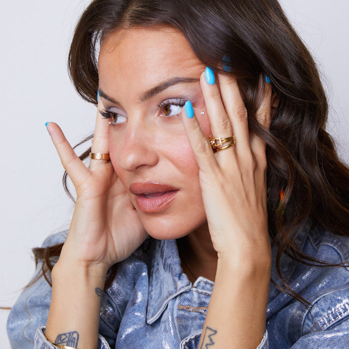 Cool girl Lizzy van der ligt x maniac Blauwe nagels