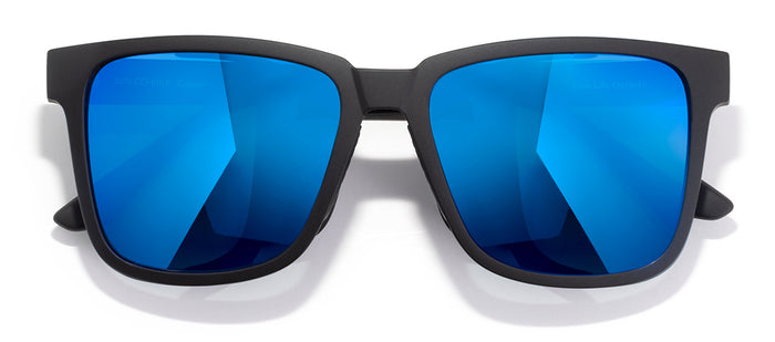 color Black Blue