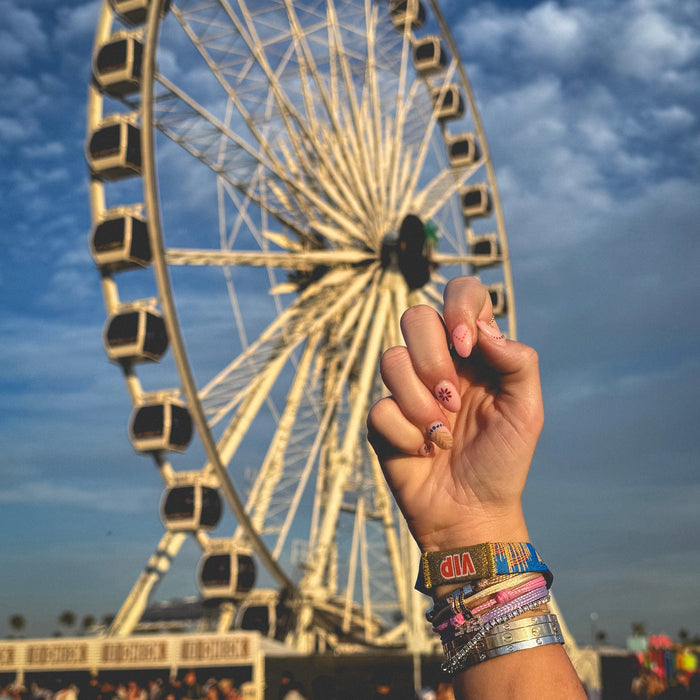 Desert Vibes by Anne & Esther Vedder - Maniac gel nail stickers