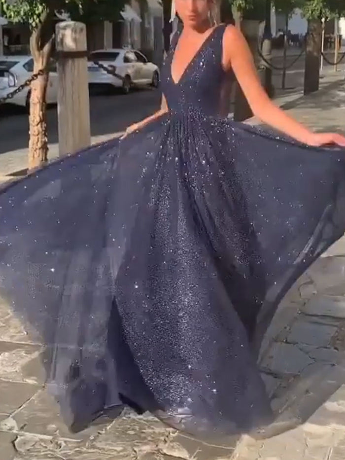 Elegant Backless Solid Color Maxi Dress
