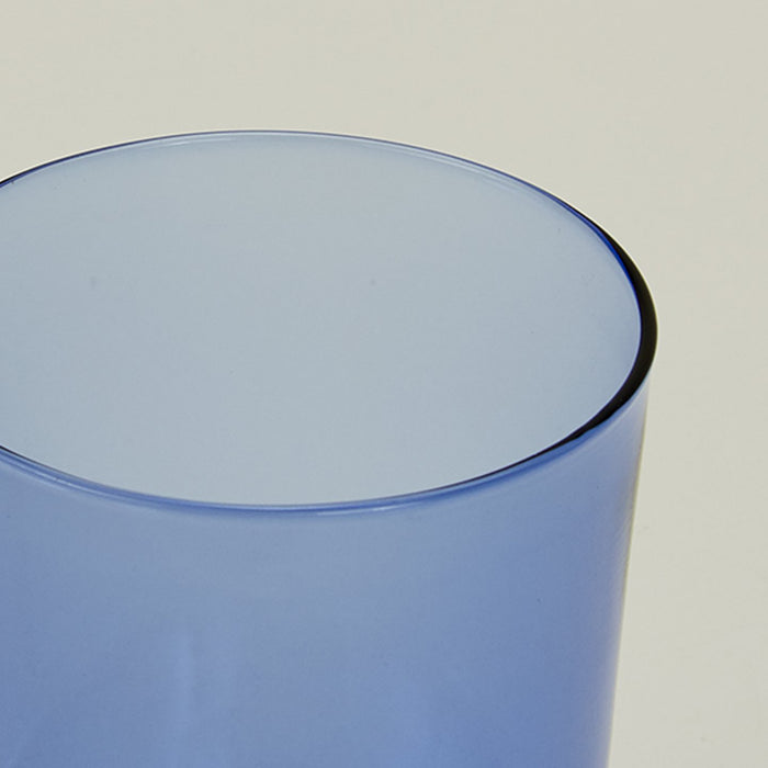 Close up of the rim of the Essential Glass in Blue.