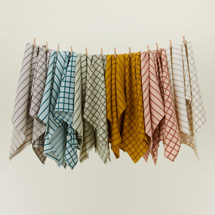 Essential Yarn Dyed Dish Towel, Set of 2 - Light Grey/Dark Grey