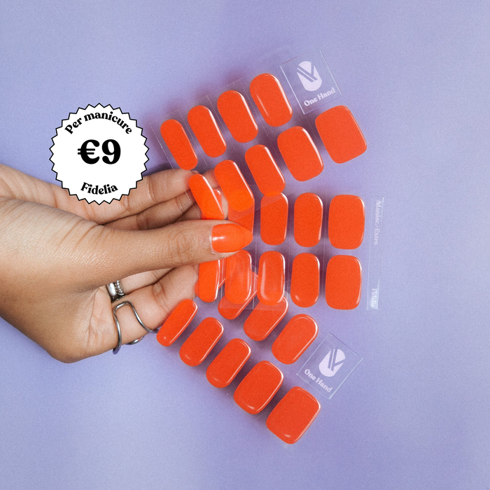 Fidelia by Eline de Munck - Maniac gel nail stickers