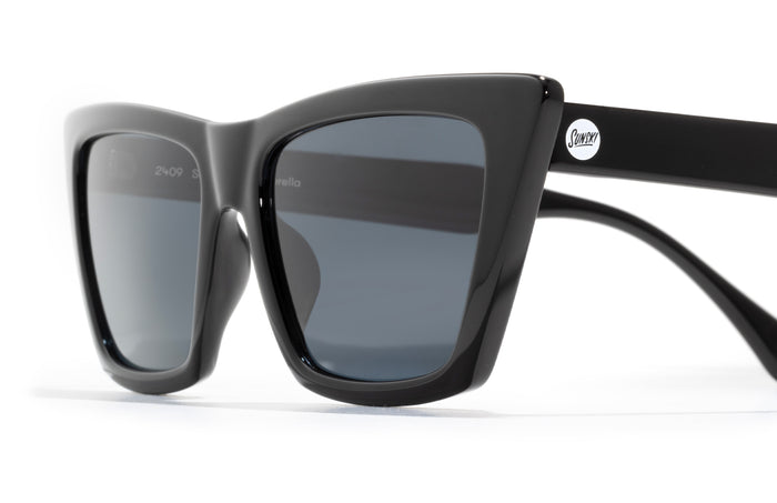 PROD_SUN_FI_BSL sunski fiorella black slate close up three quarter angle