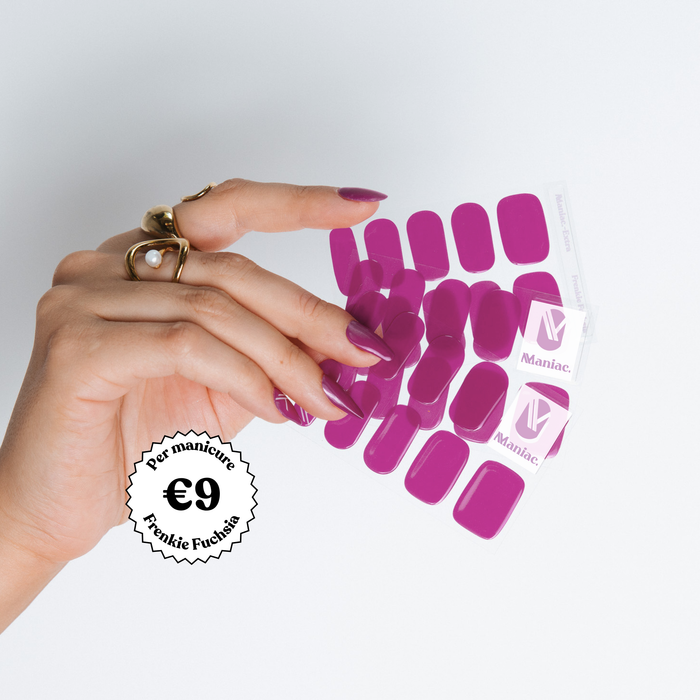 Frenkie Fuchsia stickervel met gel nail strips - Maniac Nails