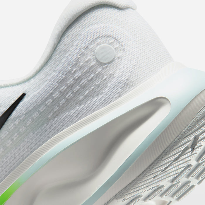 Giày Chạy Bộ Nam Nike Journey Run - Trắng - Supersports Vietnam