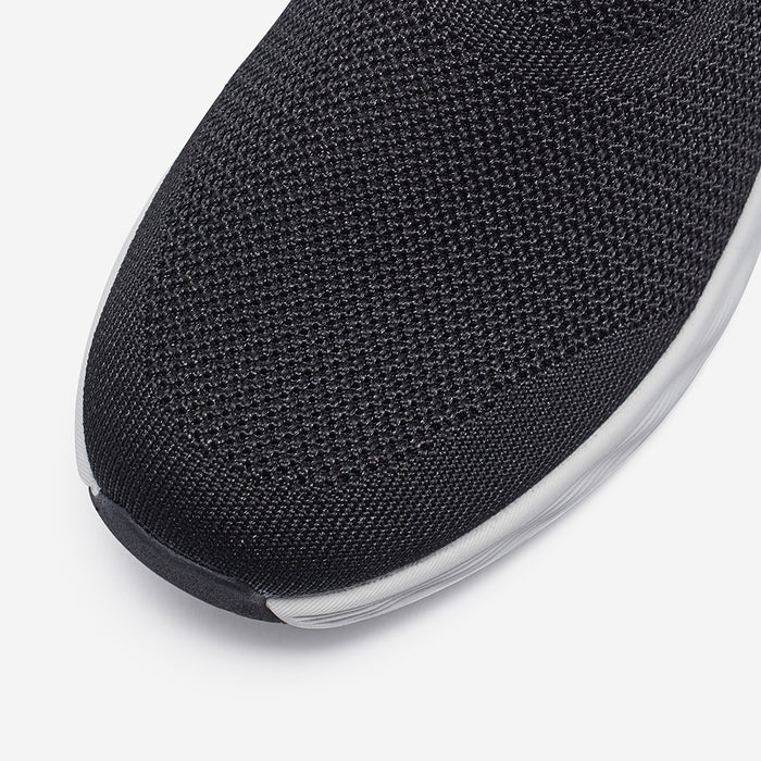 Giày Slip-On Unisex Prospecs Free Wrap - Đen - Supersports Vietnam