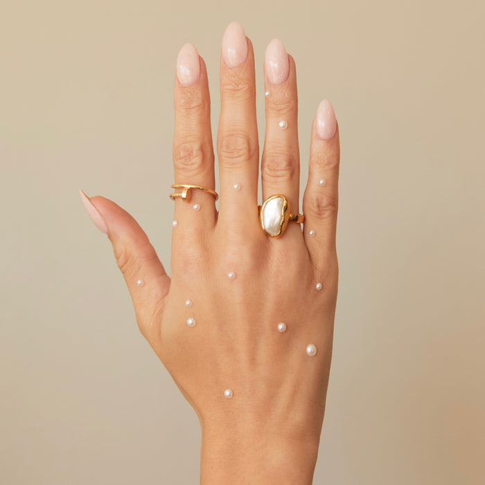 Neutral Silk Maniac gellak stickers Manicure hand