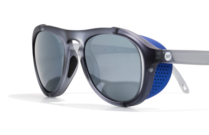 PROD_SUN_TL_NSI sunski treeline navy silver close up with side shields