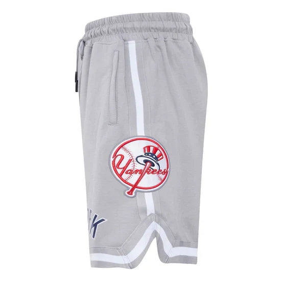 PRO STANDARD  NEW YORK YANKEES CLASSIC CHENILLE (GREY) SHORT