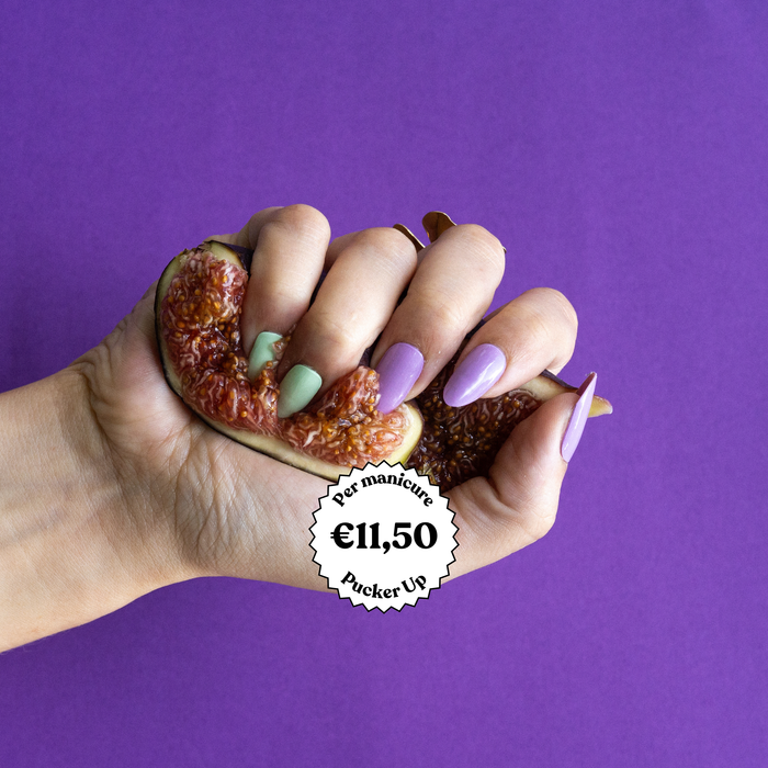 Pucker Up - Maniac gel nail stickers