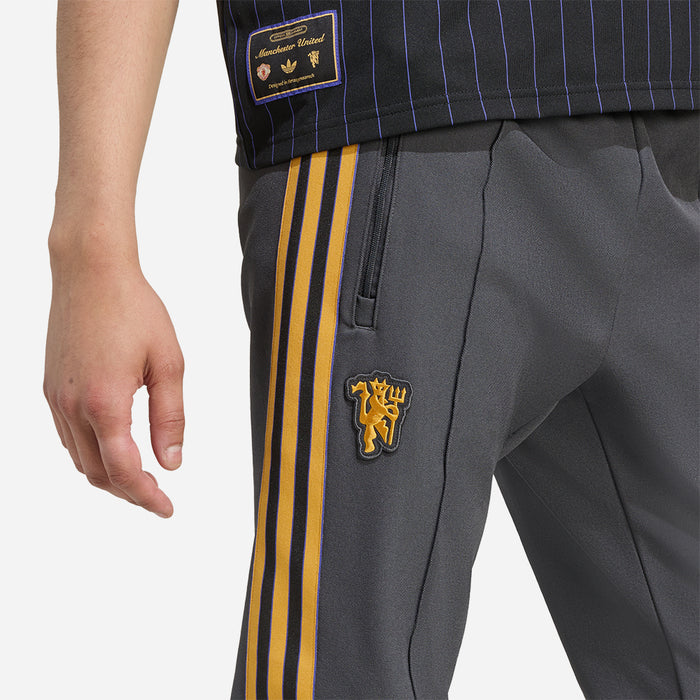 Quần Dài Thể Thao Nam Adidas Manchester United Terrace Icons Track - Xám - Supersports Vietnam
