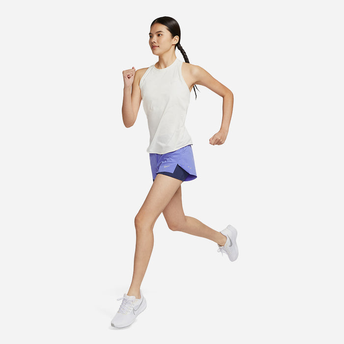 Quần Ngắn Thể Thao Nữ Nike Swift Dri-Fit Mid-Rise 2-In-1 - Tím - Supersports Vietnam