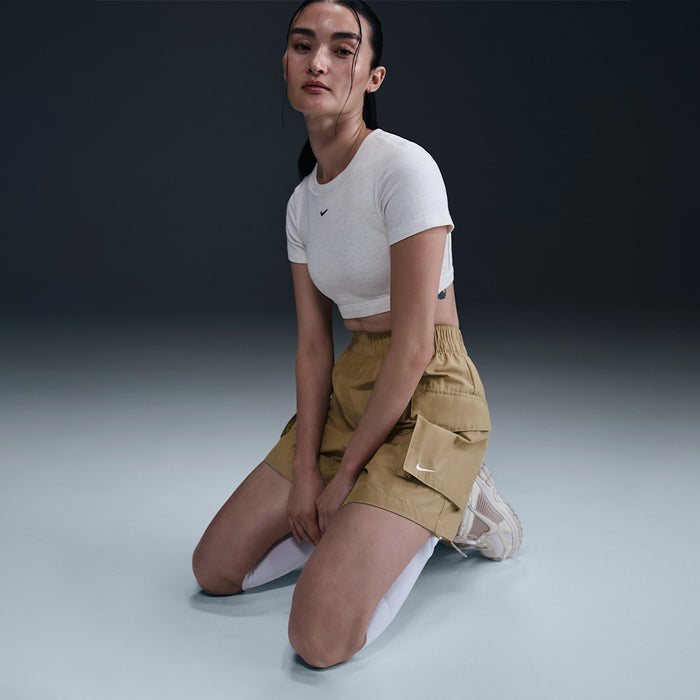 Quần Ngắn Thời Trang Nữ Nike Sportswear Essential Woven High-Waisted 5 Inch Cargo - Nâu - Supersports Vietnam