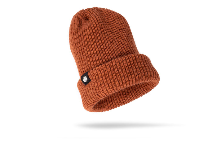 PROD_BEA_SS_BSI sunski shoulder season beanie burnt sienna floating