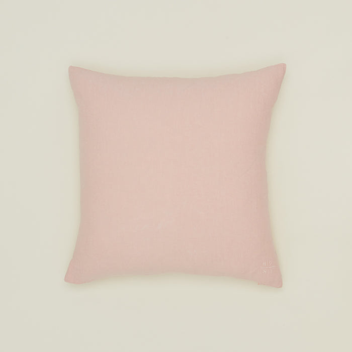 Simple linen pillow in blush