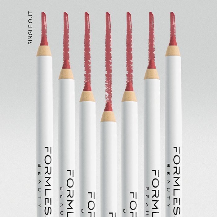 SINGLED OUT LIP LINER