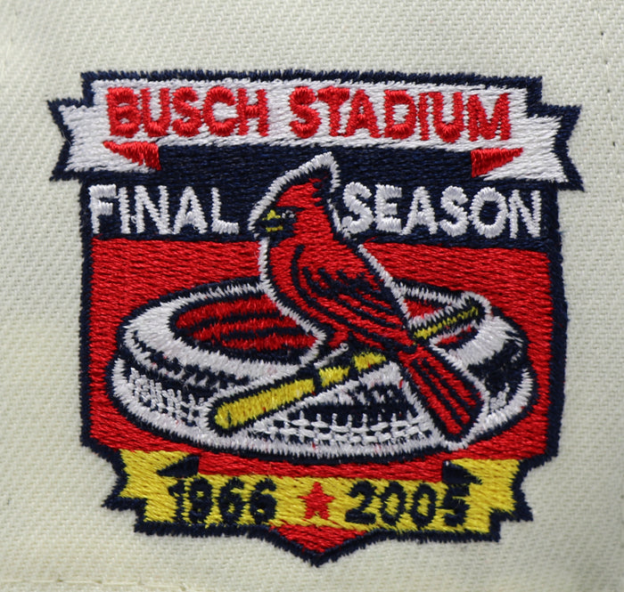 ST.LOUIS CARDINALS (OFF-WHITE) (BUSCH STADIUM 1966-2005) NEW ERA 59FIFTY FITTED (GREEN UNDER VISOR)