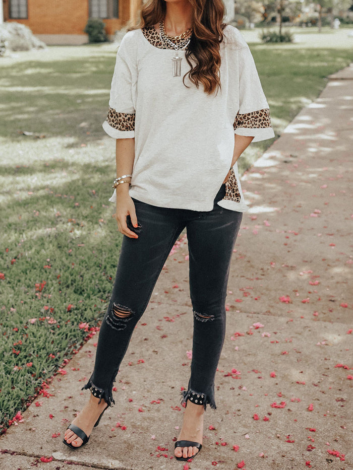 Summer White T-shirt with Leopard Print