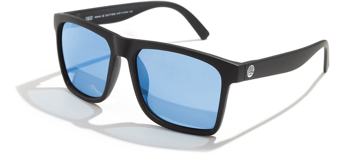 color Black Aqua