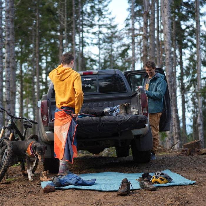 Rumpl Tech Towel - Midnight Sandstone Tech Towel - Midnight Sandstone | Rumpl Blankets For Everywhere Tech Towel